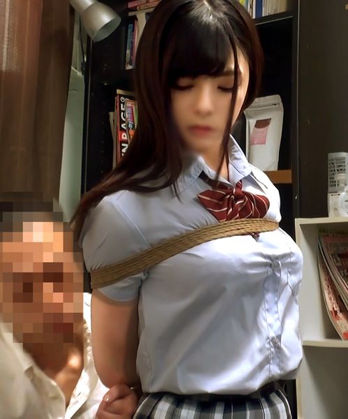 【J●お縛り・前編】梓(あずさ)★まだまだお縛りしたい♪【学校帰りに八重歯が可愛い美乳美少女J●を連れ込んで縛ってイカせまくり! 虐待捆绑-第1张